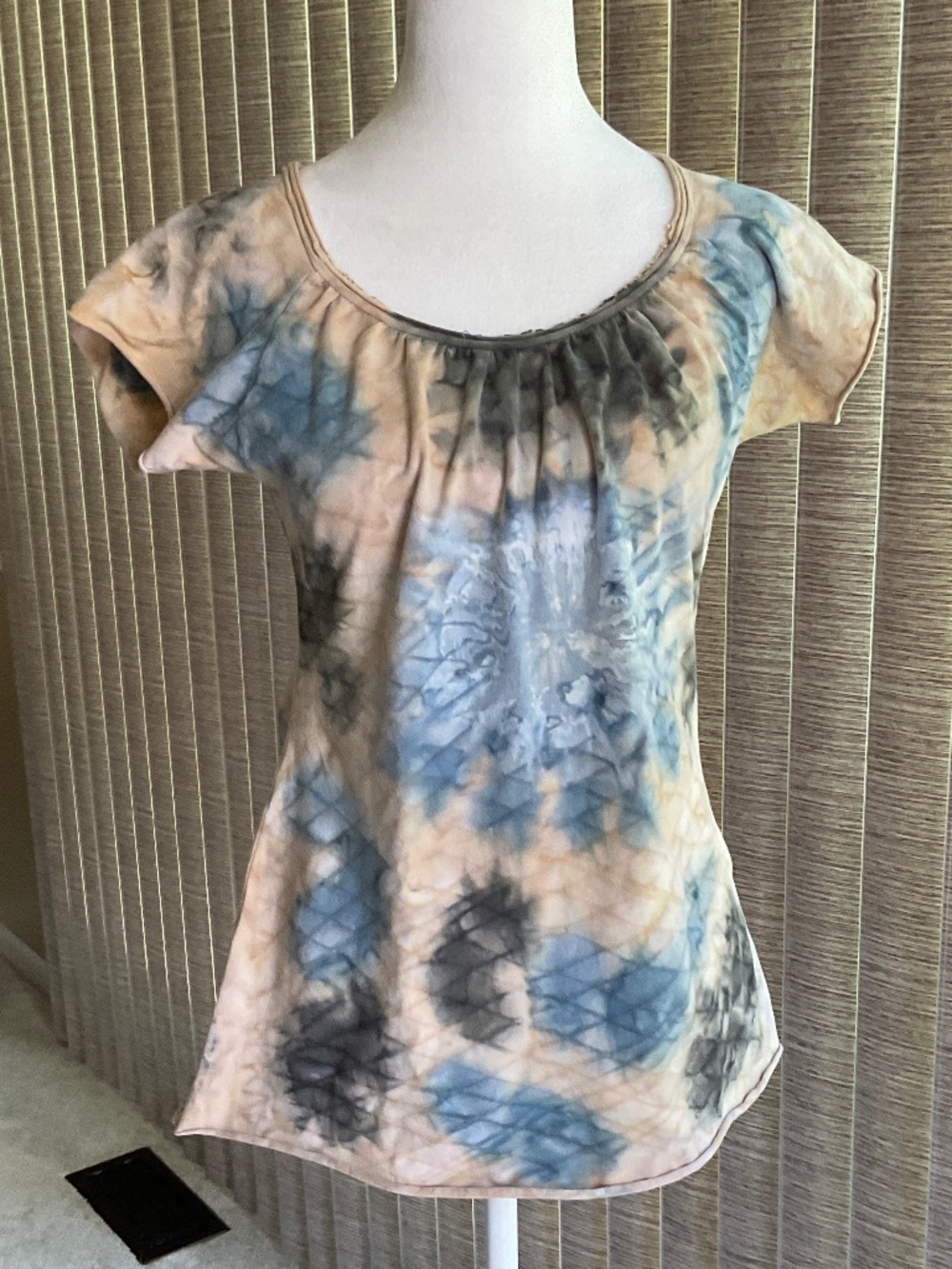 Ojai Tie Dye Women’s Cap Sleeve Top SZ S